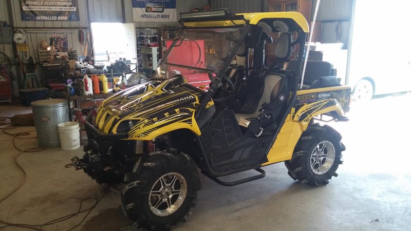 Bret’s Auto Repair - work in the shop